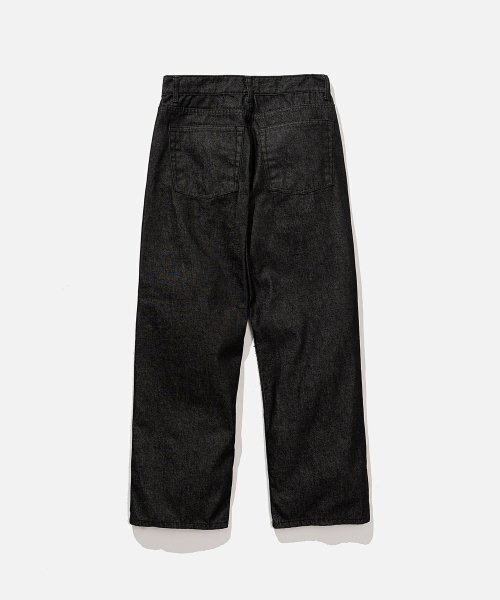 VASTIC(バスティック)の「フロントポケットアンウォッシュドデニムパンツ_ブラック(デニムパンツ・メンズ・その他・LARGE/MEDIUM/X-LARGE)」の3枚目の写真