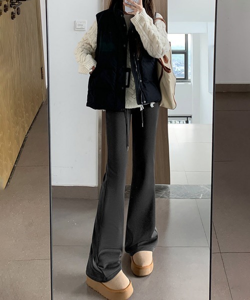Miniministore(ミニミニストア)の「スウェットパンツ 裏起毛フレアパンツ美脚(スウェットパンツ・レディース・チャコールグレー/グレー/ライトグレー/ブラック・FREE)」の17枚目の写真