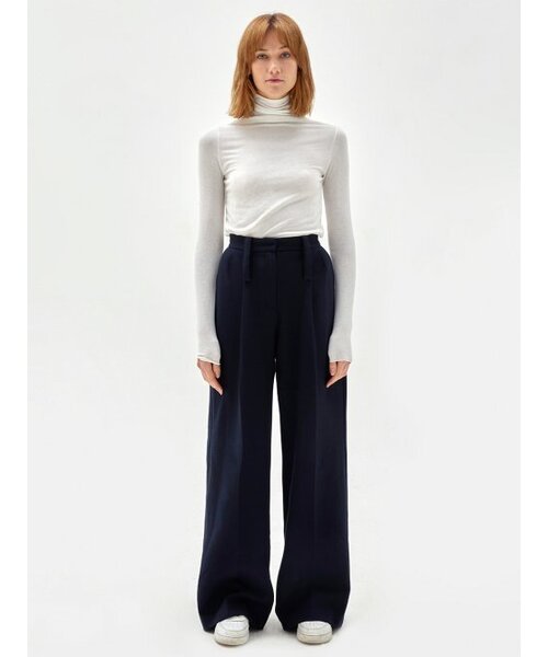 HAVELESS(ハブレス)の「BELTED POINTED WIDE-LEG TROUSERS NAVY(スラックス・レディース・その他・SMALL/MEDIUM)」の2枚目の写真