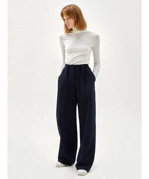 HAVELESS(ハブレス)の「BELTED POINTED WIDE-LEG TROUSERS NAVY(スラックス・レディース・その他・SMALL/MEDIUM)」の3枚目の写真