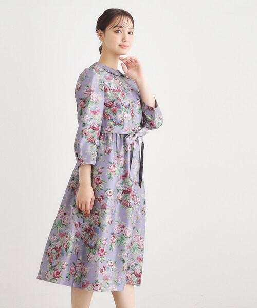 LAURA ASHLEY(ローラアシュレイ)の「【WEB限定/9分袖/M_LL 3サイズ】ペンブリー柄 シャンタンワンピース(ワンピース・レディース・パープル系1/ピンク系・40/38/42)」の3枚目の写真