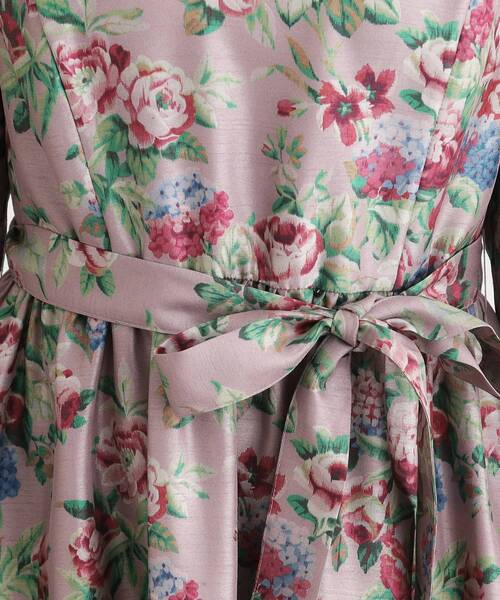 LAURA ASHLEY(ローラアシュレイ)の「【WEB限定/9分袖/M_LL 3サイズ】ペンブリー柄 シャンタンワンピース(ワンピース・レディース・パープル系1/ピンク系・40/38/42)」の21枚目の写真
