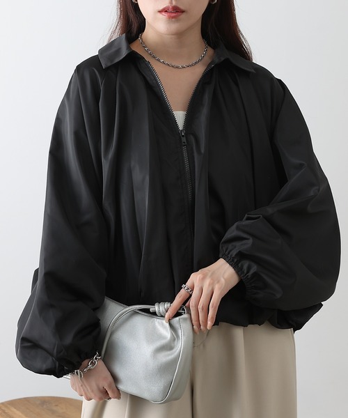 COLONY 2139(コロニートゥーワンスリーナイン)の「裾バルーンナイロンブルゾン(その他アウター・レディース・アイボリー/ブラック/カーキ・FREE)」の1枚目の写真