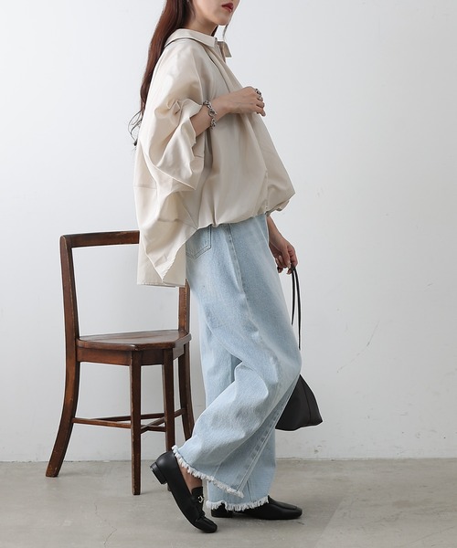 COLONY 2139(コロニートゥーワンスリーナイン)の「裾バルーンナイロンブルゾン(その他アウター・レディース・アイボリー/ブラック/カーキ・FREE)」の11枚目の写真