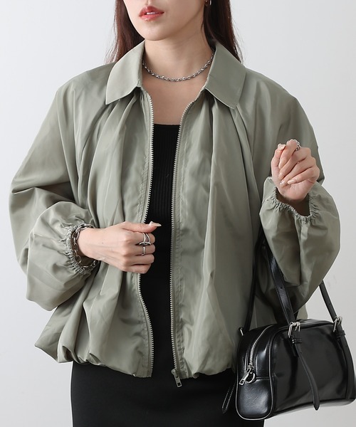 COLONY 2139(コロニートゥーワンスリーナイン)の「裾バルーンナイロンブルゾン(その他アウター・レディース・アイボリー/ブラック/カーキ・FREE)」の21枚目の写真