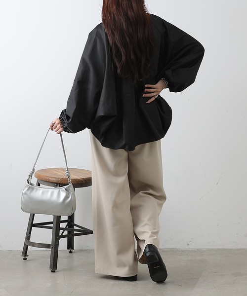 COLONY 2139(コロニートゥーワンスリーナイン)の「裾バルーンナイロンブルゾン(その他アウター・レディース・アイボリー/ブラック/カーキ・FREE)」の20枚目の写真