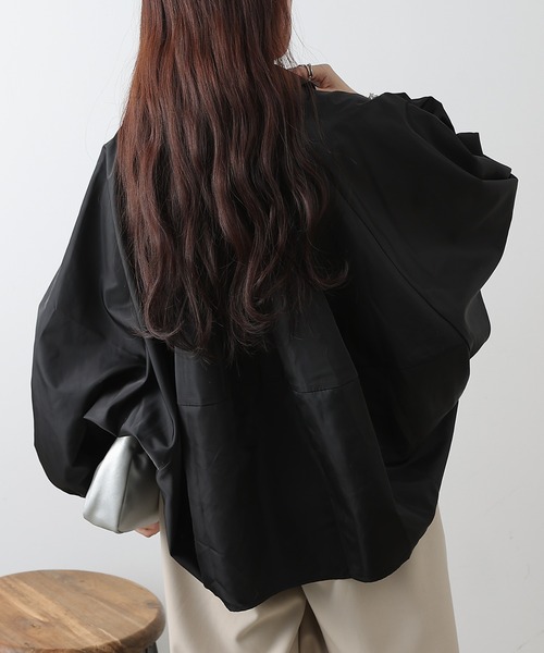 COLONY 2139(コロニートゥーワンスリーナイン)の「裾バルーンナイロンブルゾン(その他アウター・レディース・アイボリー/ブラック/カーキ・FREE)」の14枚目の写真