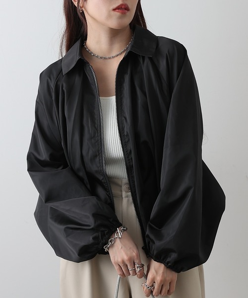 COLONY 2139(コロニートゥーワンスリーナイン)の「裾バルーンナイロンブルゾン(その他アウター・レディース・アイボリー/ブラック/カーキ・FREE)」の17枚目の写真