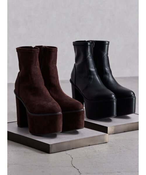 GYDA（ジェイダ）の「バルキーショートブーツ（ブーツ・レディース・ブラック・SMALL/MEDIUM/LARGE）」の14枚目の写真