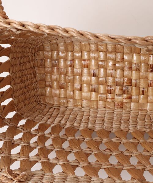 LILA&FLEUR(リラアンドフルール)の「Water Hyacints Bias Basket/ L(かごバッグ・レディース・ナチュラル・LARGE)」の5枚目の写真