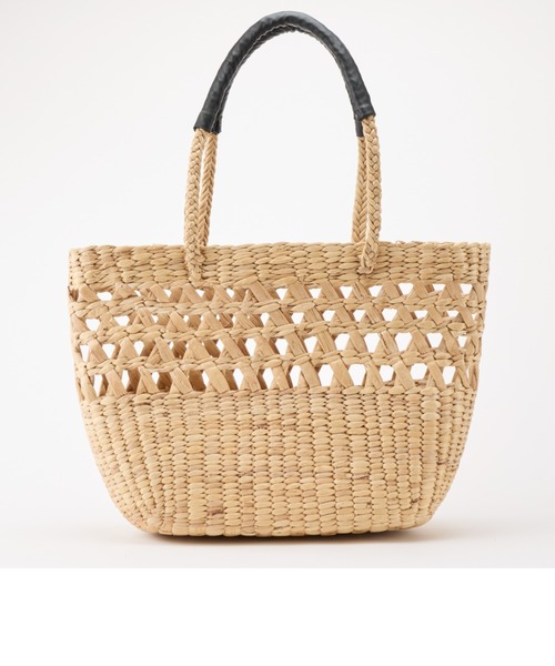 LILA&FLEUR(リラアンドフルール)の「Water Hyacints Bias Basket/ L(かごバッグ・レディース・ナチュラル・LARGE)」の1枚目の写真