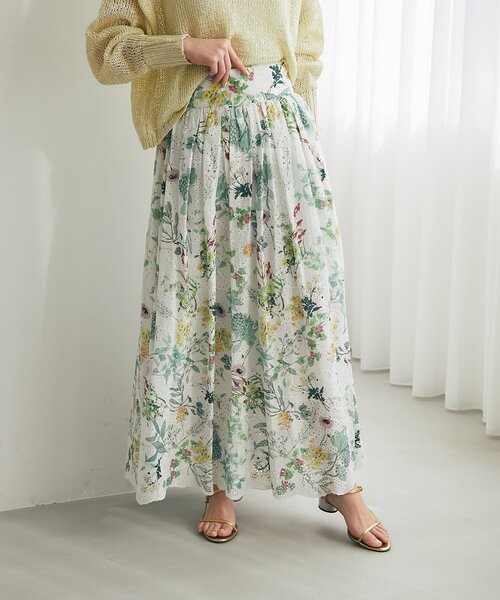 La boutique BonBon(ラブティックボンボン)の「【涼しく夏映え】エンブロイダリーフラワープリントスカート(スカート・レディース・オフホワイト/ミント・PS/FREE)」の4枚目の写真