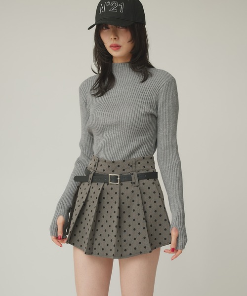 Narcissus（ナルシス）の「モックネックリブトップス（ニット/セーター・レディース・ブラック/グレー・FREE）」の5枚目の写真