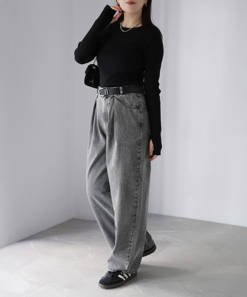 Riberry(リベリー)の「デニムタックカーブパンツ(デニムパンツ・レディース・ブルー/ブラック/ネイビー・FREE)」の13枚目の写真