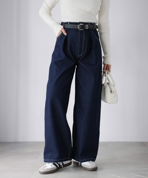 Riberry(リベリー)の「デニムタックカーブパンツ(デニムパンツ・レディース・ブルー/ブラック/ネイビー・FREE)」の7枚目の写真