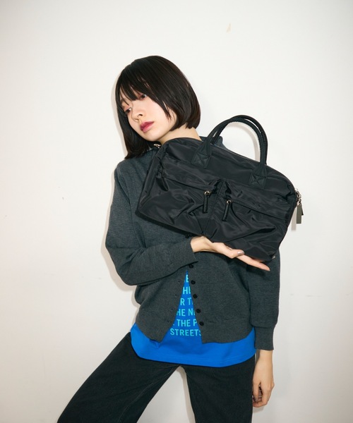 TONER（トナー）の「2WAYナイロンダブルポケットボストンバッグ/ロゴプレート付き（ボストンバッグ・レディース・ブラック/カーキ/グレー/ホワイト・FREE）」の20枚目の写真