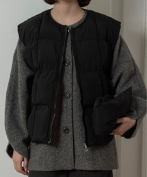 lawgy（ラウジー）の「muffler set round hem quilting vest / マフラーセットラウンドヘムキルティングベスト（その他アウター）」