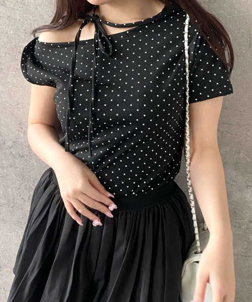 Mejoul(メジュール)の「【2026春夏新作】3wayドット柄アシンメトリーオフショルダーレースアップ Tシャツ(Tシャツ/カットソー・レディース・ピンク/ホワイト/ブラック・L/M)」の21枚目の写真