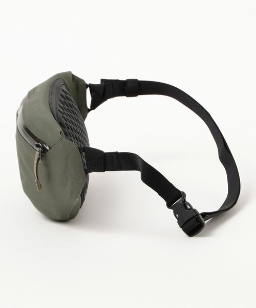 ARC'TERYX(アークテリクス)の「ARCTERYX / Granville Crossbody Bag(ボディバッグ/ウエストポーチ・メンズ・ブラック・ONE SIZE)」の5枚目の写真