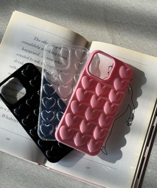SANSeLF(サンセルフ)の「【SANSeLF】ハートエンボススマホケース iPhoneカバー アイフォンケース sac26s002(スマホケース/カバー・レディース・クリア/ブラック/ピンク・iPhone 17/iPhone 16/iPhone 15)」の18枚目の写真