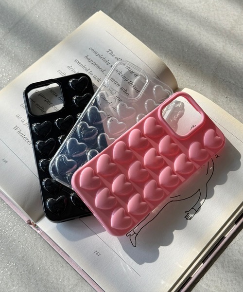 SANSeLF(サンセルフ)の「【SANSeLF】ハートエンボススマホケース iPhoneカバー アイフォンケース sac26s002(スマホケース/カバー・レディース・クリア/ブラック/ピンク・iPhone 17/iPhone 16/iPhone 15)」の20枚目の写真