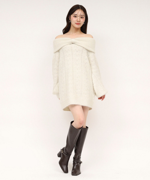 ROYAL PARTY(ロイヤルパーティー)の「ビッグリボンオフショルニットミニワンピース(ワンピース・レディース・ブルー/オフホワイト/ベージュ・FREE)」の9枚目の写真