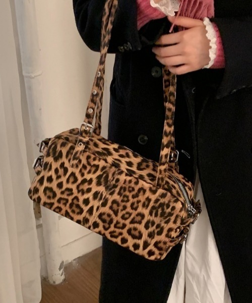 Vipoa(ヴィポア)の「leopard shoulder bag(ショルダーバッグ・レディース・グレー/ブラウン・FREE)」の11枚目の写真