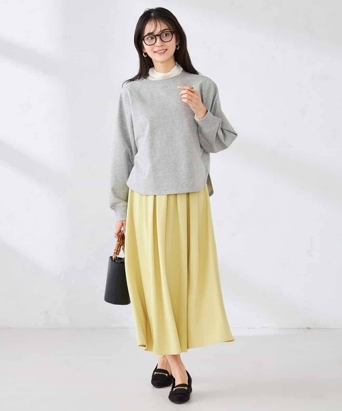 a.v.v(アーヴェヴェ)の「ラメ裏毛ドルマンスウェット(スウェット・レディース・グレー系その他/ライトグレー・38/40)」の15枚目の写真