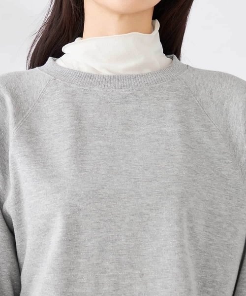 a.v.v(アーヴェヴェ)の「ラメ裏毛ドルマンスウェット(スウェット・レディース・グレー系その他/ライトグレー・38/40)」の20枚目の写真