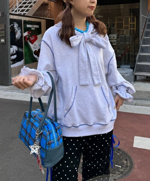 HELLO.SANFRANCISCO（ハローサンフランシスコ）の「【HELLO.SANFRANCISCO】ビッグリボン裏毛パーカー（パーカー・レディース・グレー/イエロー/ピンク・ONE SIZE）」の8枚目の写真