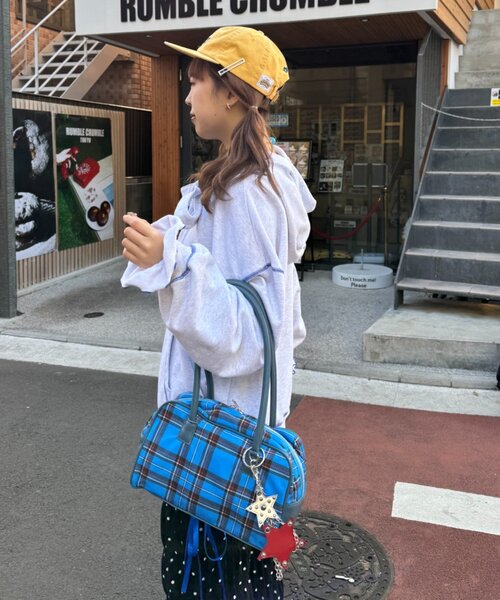 HELLO.SANFRANCISCO（ハローサンフランシスコ）の「【HELLO.SANFRANCISCO】ビッグリボン裏毛パーカー（パーカー・レディース・グレー/イエロー/ピンク・ONE SIZE）」の10枚目の写真