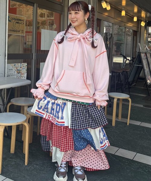 HELLO.SANFRANCISCO（ハローサンフランシスコ）の「【HELLO.SANFRANCISCO】ビッグリボン裏毛パーカー（パーカー・レディース・グレー/イエロー/ピンク・ONE SIZE）」の19枚目の写真