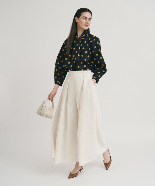 allureville（アルアバイル）の「ポルカドットブラウス（シャツ/ブラウス・レディース・アイボリー/ネイビー・2）」の16枚目の写真