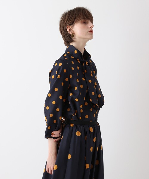 allureville（アルアバイル）の「ポルカドットブラウス（シャツ/ブラウス・レディース・アイボリー/ネイビー・2）」の22枚目の写真