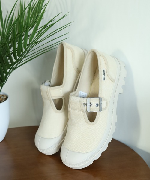 PALLADIUM(パラディウム)の「PAMPA M-JANE WASHED パンパMジェーンウォッシュド スリッポン(スリッポン・レディース・グレー系その他/ベージュ系/イエロー系・24.5cm/24cm/23.5cm/22.5cm/25cm/23cm)」の9枚目の写真