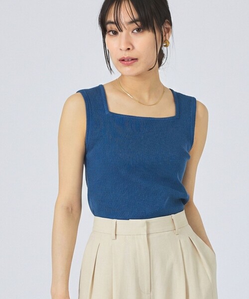 qualite（カリテ）の「【前後で着用可能！新色追加】2WAYスクエアノースリーブニット/インナー/春服/夏服/オフィスカジュアル（タンクトップ・レディース・ブルー/オフホワイト/ブラック・フリー）」の3枚目の写真