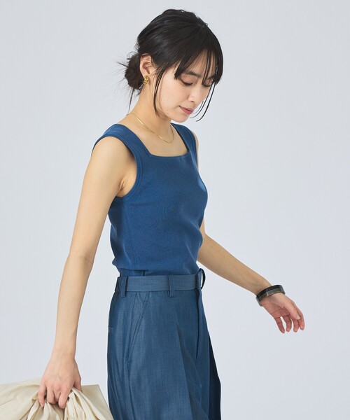 qualite（カリテ）の「【前後で着用可能！新色追加】2WAYスクエアノースリーブニット/インナー/春服/夏服/オフィスカジュアル（タンクトップ・レディース・ブルー/オフホワイト/ブラック・フリー）」の22枚目の写真