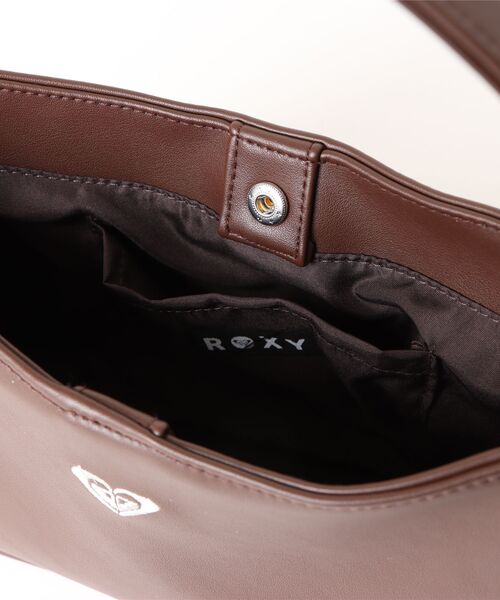 ROXY(ロキシー)の「ROXY ウィメンズ OVER THE WAVES HAND BAG ミニハンドバッグ 【2026年春夏モデル】/ロキシーエコレザーバッグ(ハンドバッグ・レディース・ブラウン/ホワイト・FREE)」の5枚目の写真