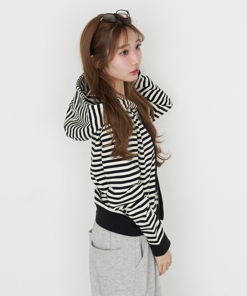 RAY CASSIN（レイカズン）の「【セットアップで着られる】ボーダーパーカー（パーカー・レディース・ホワイト系その他2/グレー系その他2/ベージュ系その他2・FREE）」の6枚目の写真