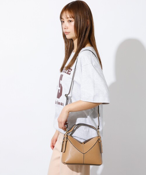 Rouge vif la cle(ルージュヴィフラクレ)の「【AULENTTI/オウレンティ】2WAYハンドバッグ / オリガミバッグ / ショルダーバッグ(ショルダーバッグ・レディース・ベージュ/ブラック・フリー)」の6枚目の写真
