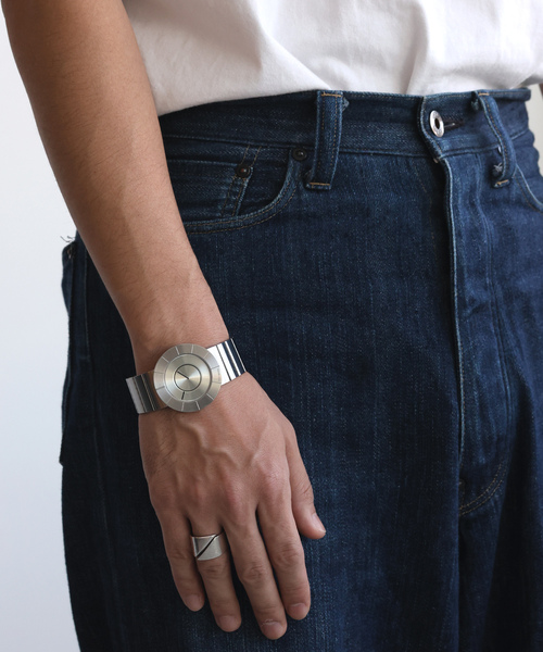 ISSEY MIYAKE（イッセイミヤケ）の「ISSEY MIYAKE TO NY0N001 Silver（アナログ腕時計・レディース・シルバー・FREE）」の14枚目の写真