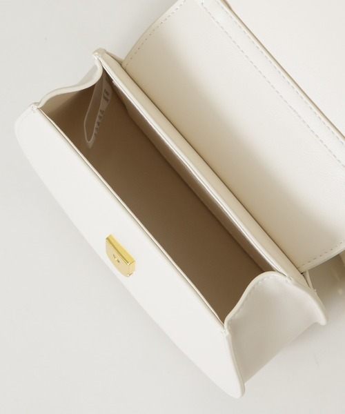 NANO universe（ナノユニバース）の「SINBONO/Nerina Crossbody Bag（ショルダーバッグ・レディース・ベージュ/ブラック/アイボリー・FREE）」の14枚目の写真