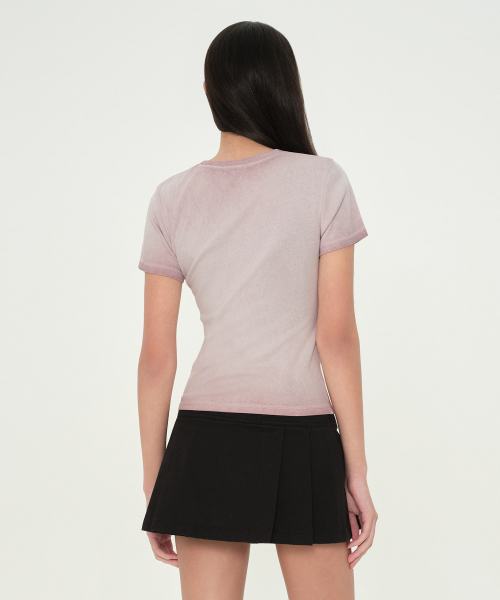MUSINSA STANDARD WOMAN（ムシンサスタンダードウーマン）の「ウィメンズダーティタイドスリムクルーネックTシャツ[スモークピンク]（Tシャツ/カットソー・レディース・その他・SMALL/MEDIUM/LARGE/X-SMALL）」の3枚目の写真