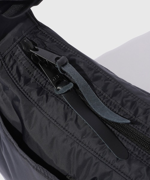 GREGORY（グレゴリー）の「《別注》【GREGORY/グレゴリー】サッチェル M（ショルダーバッグ・メンズ・ブラック・FREE）」の9枚目の写真