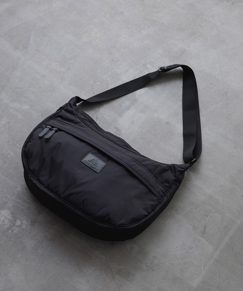 GREGORY（グレゴリー）の「《別注》【GREGORY/グレゴリー】サッチェル M（ショルダーバッグ・メンズ・ブラック・FREE）」の2枚目の写真