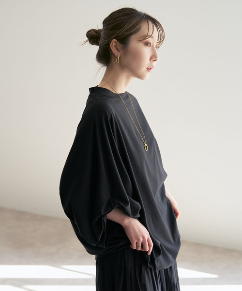 COGTHEBIGSMOKE(コグザビッグスモーク)の「COG THE BIGSMOKE/コグザビッグスモーク NARIAH TUCKED SLEEVE TOP(Tシャツ/カットソー・レディース・ベージュ/ホワイト/ブラック・FREE)」の12枚目の写真