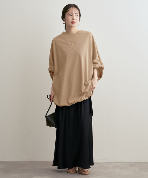 COGTHEBIGSMOKE(コグザビッグスモーク)の「COG THE BIGSMOKE/コグザビッグスモーク NARIAH TUCKED SLEEVE TOP(Tシャツ/カットソー・レディース・ベージュ/ホワイト/ブラック・FREE)」の4枚目の写真