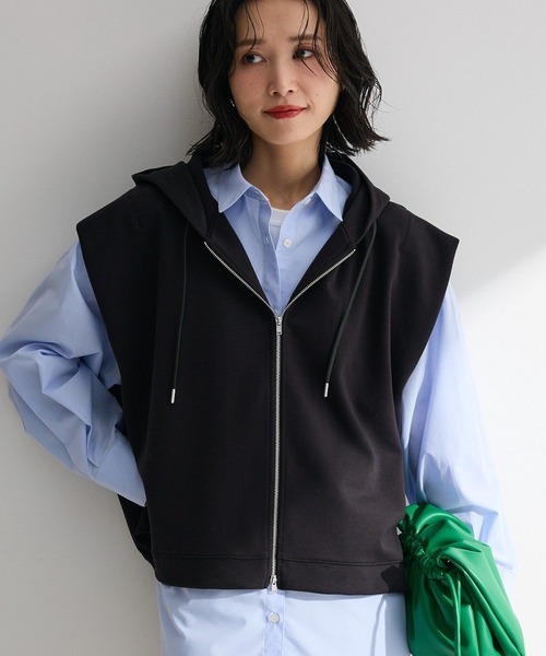 Green Parks(グリーンパークス)の「フード付ベスト(ベスト・レディース・ブラック/杢グレー/ホワイト系その他2・FREE)」の2枚目の写真
