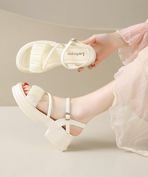 Miniministore（ミニミニストア）の「厚底サンダル 太ヒールフリルサンダル美脚（サンダル・レディース・アイボリー/ブラック・24.5cm/24.0cm/23.5cm/23.0cm/22.5cm）」の2枚目の写真