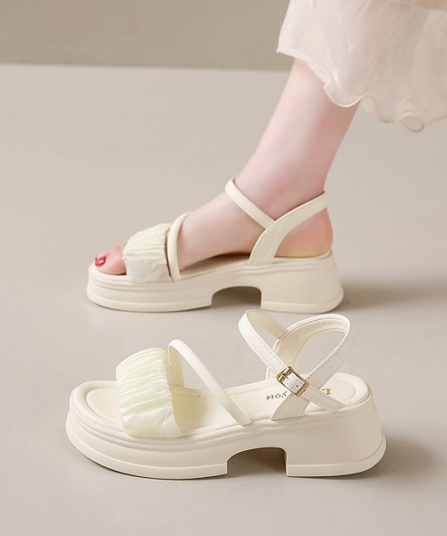 Miniministore（ミニミニストア）の「厚底サンダル 太ヒールフリルサンダル美脚（サンダル・レディース・アイボリー/ブラック・24.5cm/24.0cm/23.5cm/23.0cm/22.5cm）」の6枚目の写真